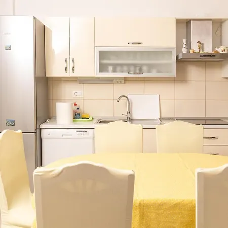 Slonic Apartment Kastela