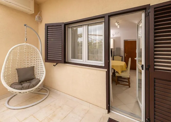 Slonic Apartman *